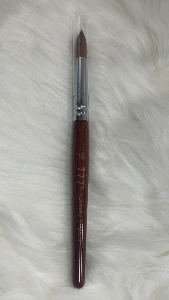 777 Kolinsky England Nail Brush, Red Wood Handle, #18